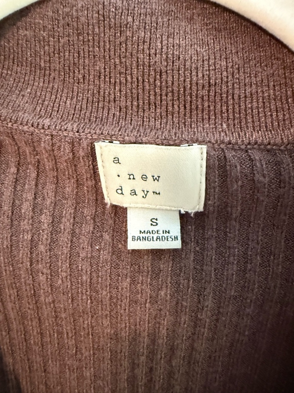 Brown Ribbed Button-Front Collared Knit Top - Picture 2 of 3